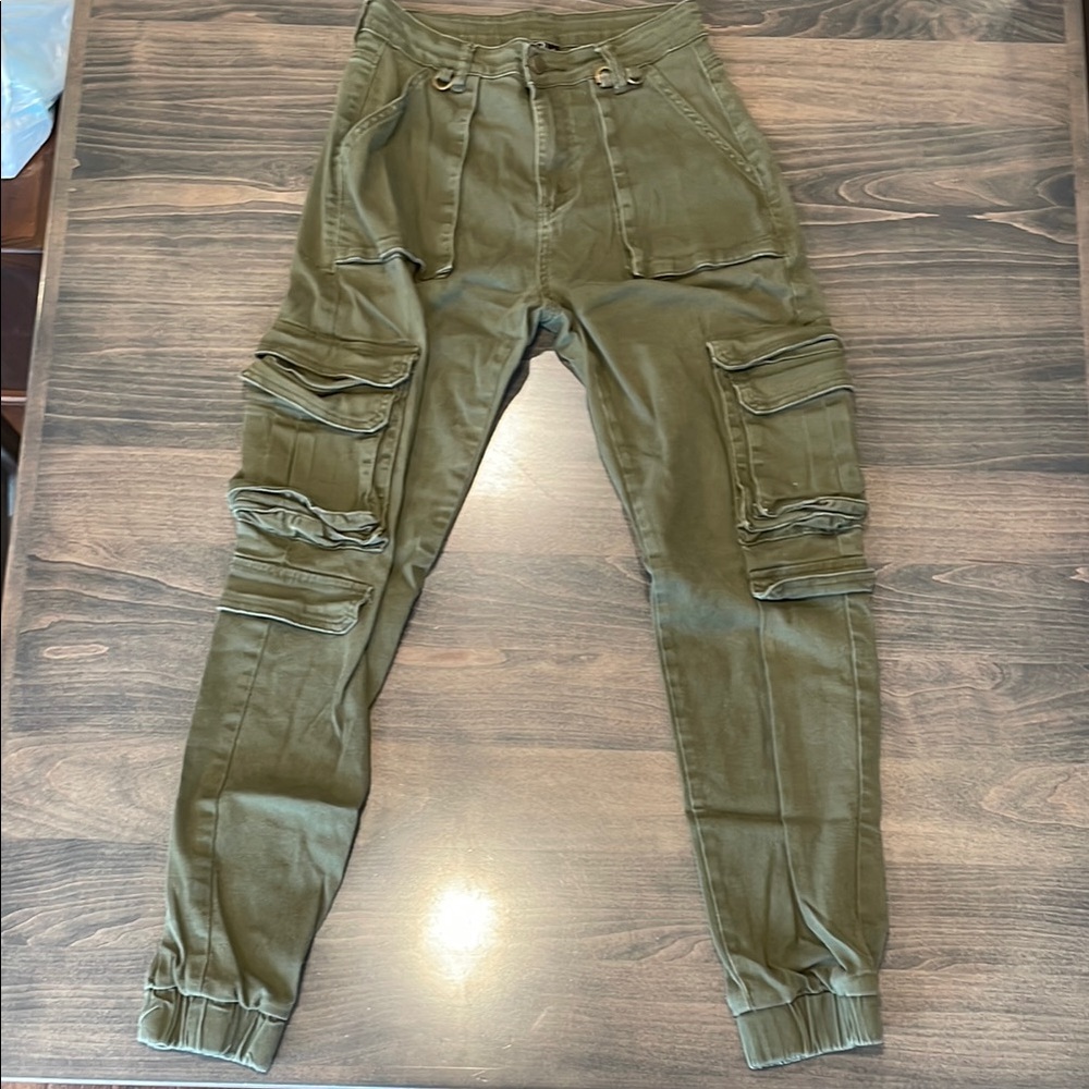 Windsor Green Cargo Pants with Jogger Cuffs